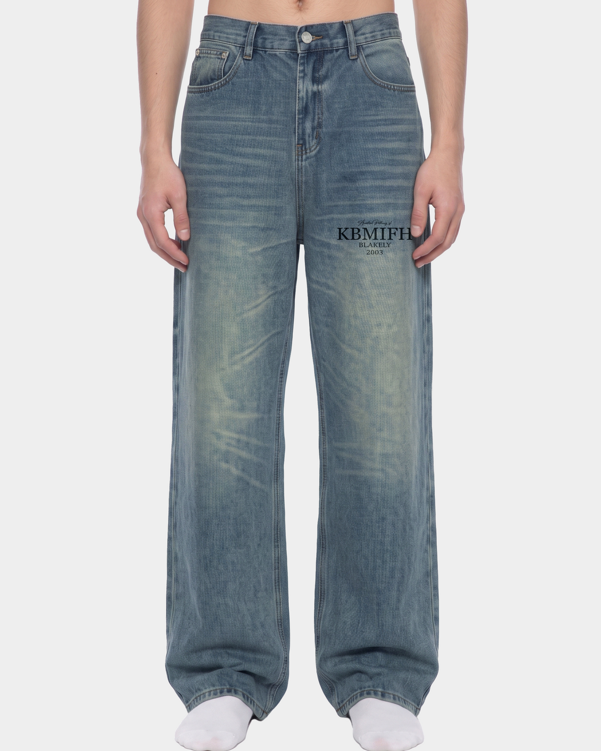 ODMPOD KBMIFH wide leg jeans, high-waisted denim with relaxed fit and classic five-pocket design, displayed on a hanger.
