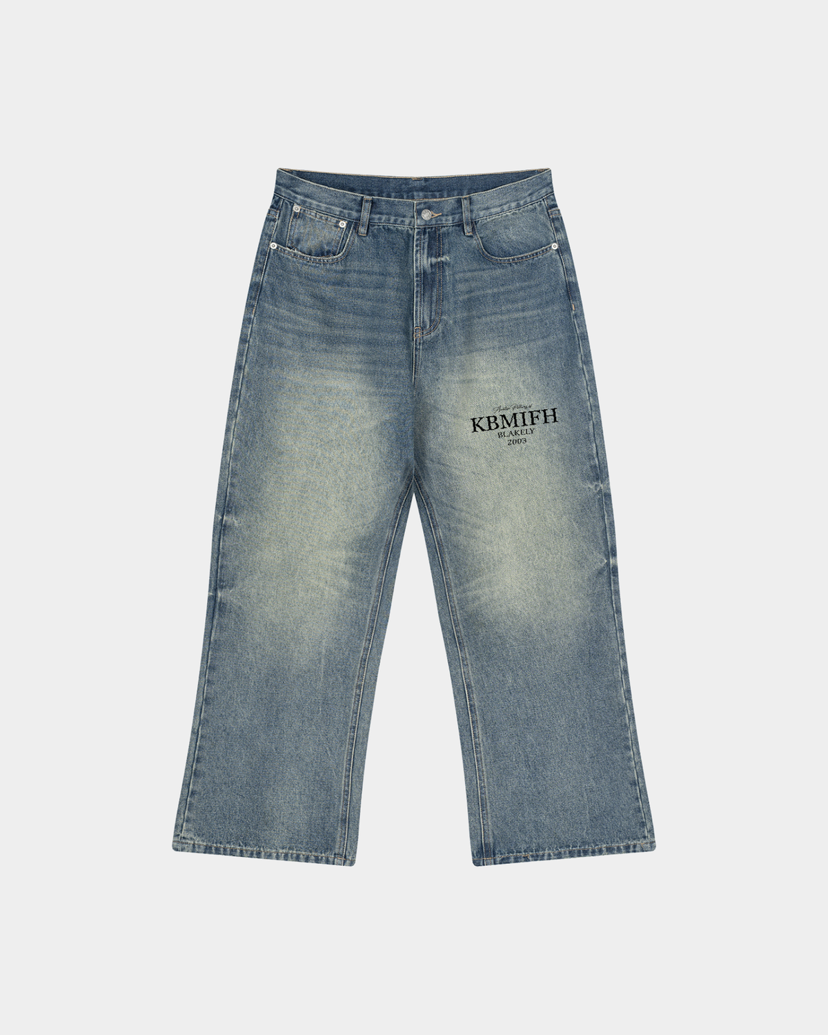 ODMPOD KBMIFH wide leg jeans displayed on a model, featuring a high waist, relaxed fit, and classic denim style.